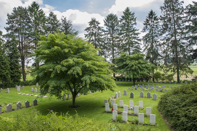 Cimetière de Saint Symphorien © Gregory Mathelot