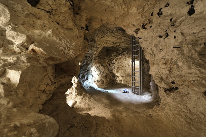 Reconnu par l’UNESCO en 2000, le site archéologique de Spiennes est l’un des plus anciens et des plus vastes centres d’extraction de silex d’Europe. ©Serge Brison