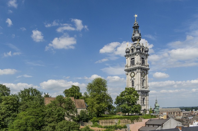 Elément marquant du paysage montois du haut de ses 87 mètres, le Beffroi de Mons fait partie depuis 1999 du Patrimoine mondial de l’UNESCO. ©Grégory Mathelot